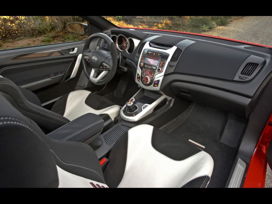  Kia Koup Concept 2008 года  (фото 8 из 50)